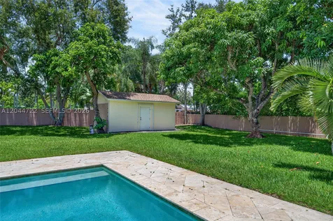 6255 SW 120th Street Pinecrest FL 33156
