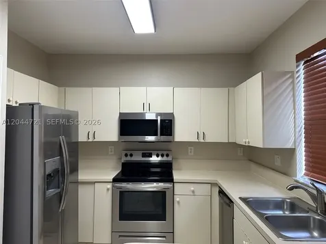 13741 SW 274th Terrace Homestead FL 33032