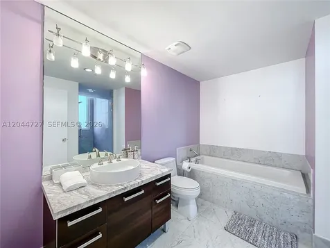 244 Biscayne Boulevard Miami FL 33132