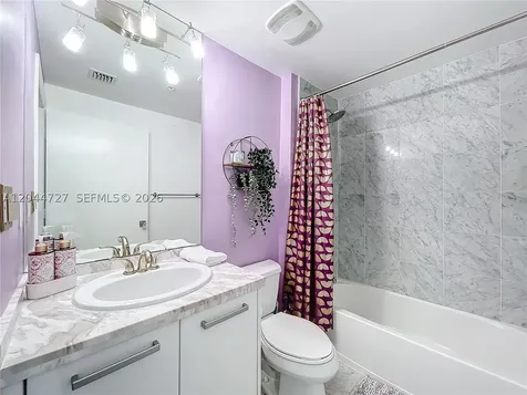 244 Biscayne Boulevard Miami FL 33132