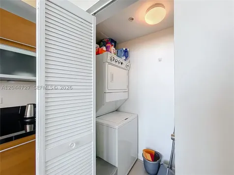 244 Biscayne Boulevard Miami FL 33132