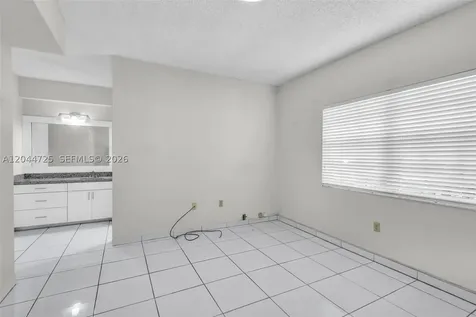 10018 Hammocks Boulevard Miami FL 33196