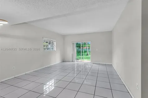 10018 Hammocks Boulevard Miami FL 33196