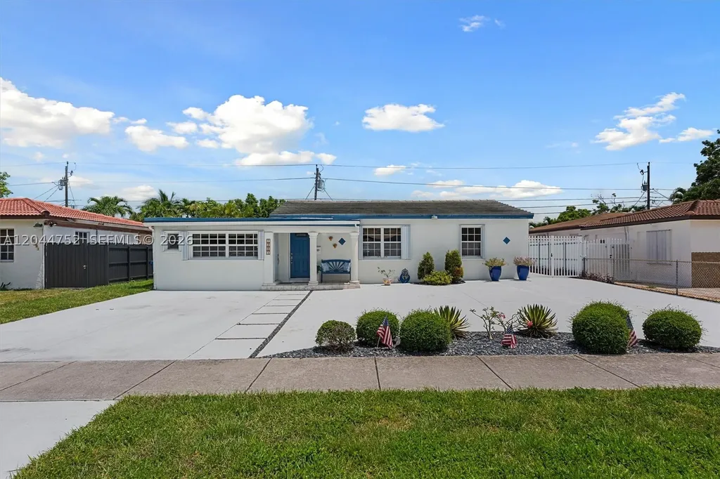 7281 SW 13th Terrace Miami FL 33144