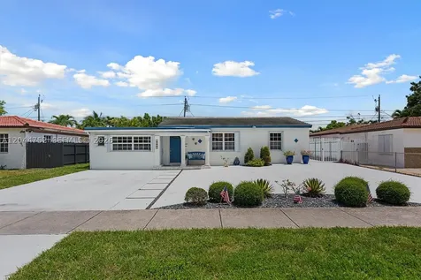 7281 SW 13th Terrace Miami FL 33144