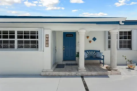 7281 SW 13th Terrace Miami FL 33144