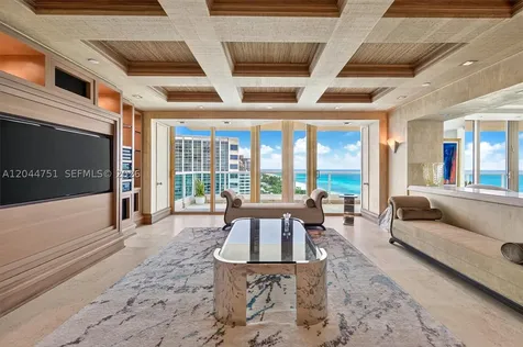 5025 Collins Avenue Miami Beach FL 33140