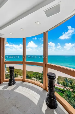 5025 Collins Avenue Miami Beach FL 33140
