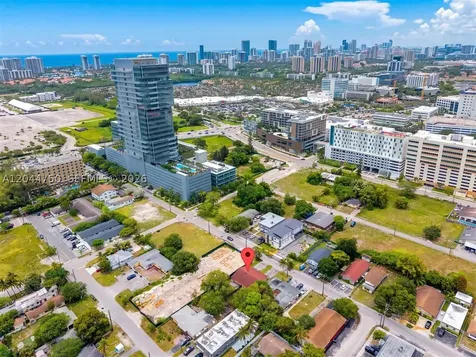211 SE 10th Street Hallandale Beach FL 33009