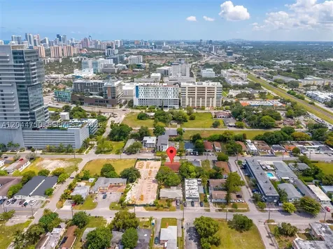 211 SE 10th Street Hallandale Beach FL 33009