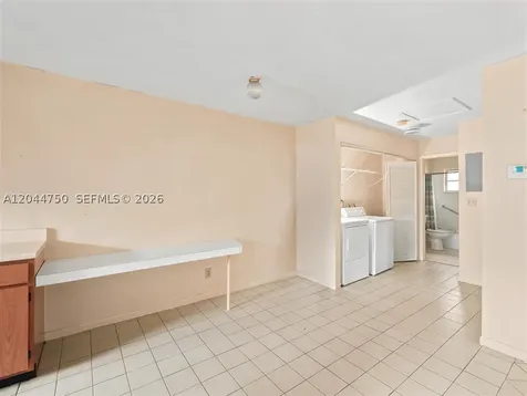 211 SE 10th Street Hallandale Beach FL 33009