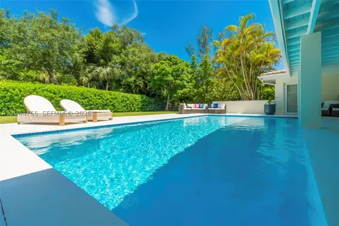 12121 SW 64th Avenue Pinecrest FL 33156
