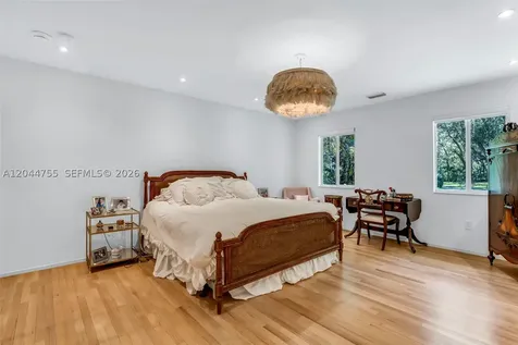 12121 SW 64th Avenue Pinecrest FL 33156