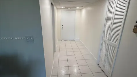 2901 S Palm Aire Drive Pompano Beach FL 33069
