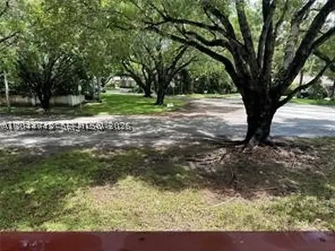 1205 Mariposa Avenue Coral Gables FL 33146