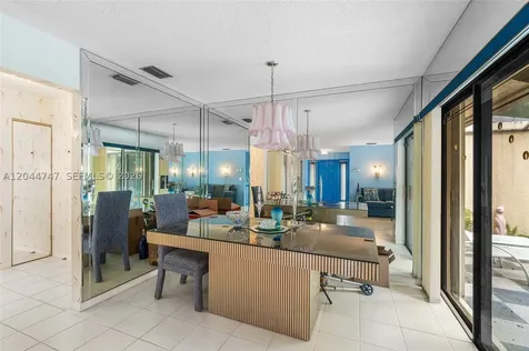 3953 Cocoplum Circle Coconut Creek FL 33063