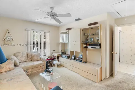3953 Cocoplum Circle Coconut Creek FL 33063