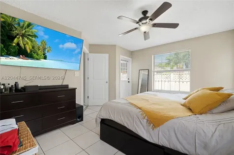 14606 SW 122nd Place Miami FL 33186
