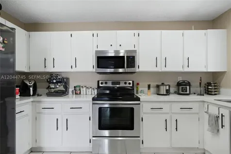 14606 SW 122nd Place Miami FL 33186