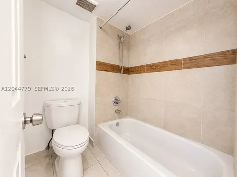 405 Lakeview Drive Weston FL 33326