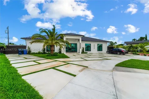 9630 SW 10th Terrace Miami FL 33174