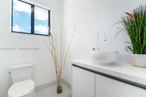 9630 SW 10th Terrace Miami FL 33174