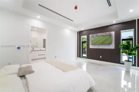 9630 SW 10th Terrace Miami FL 33174