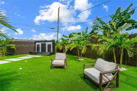 9630 SW 10th Terrace Miami FL 33174