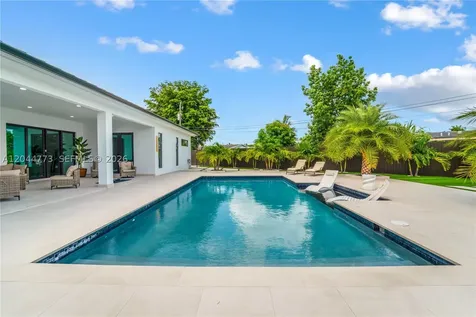 9630 SW 10th Terrace Miami FL 33174