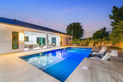 9630 SW 10th Terrace Miami FL 33174