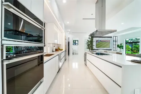 9630 SW 10th Terrace Miami FL 33174