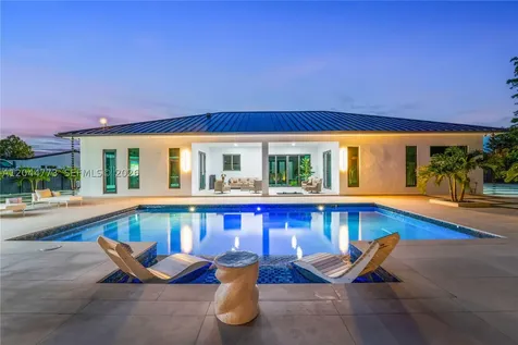 9630 SW 10th Terrace Miami FL 33174