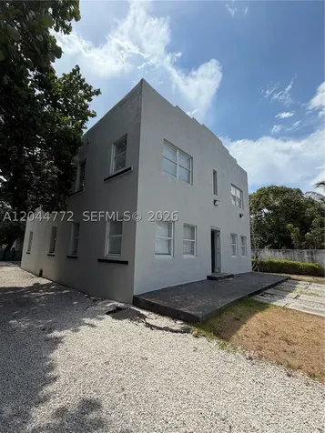 6828 NW 3rd Avenue Miami FL 33150