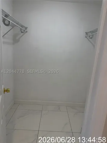 101 E 51st Place Hialeah FL 33013