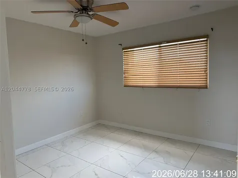 101 E 51st Place Hialeah FL 33013
