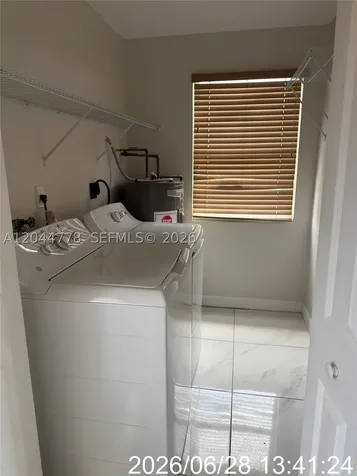 101 E 51st Place Hialeah FL 33013