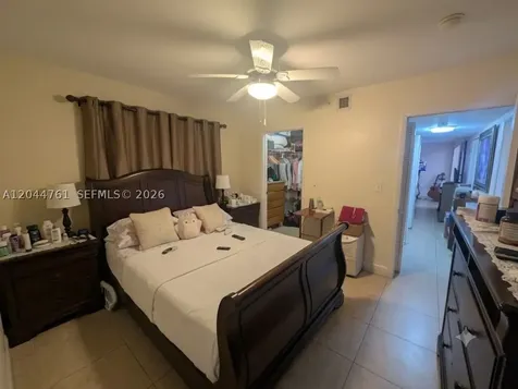 21 E 3rd Street Hialeah FL 33010