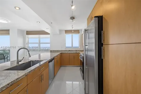 650 West Avenue Miami Beach FL 33139