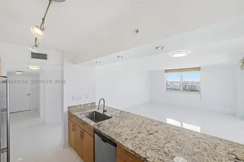 650 West Avenue Miami Beach FL 33139