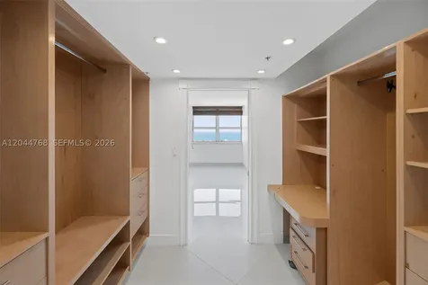 650 West Avenue Miami Beach FL 33139