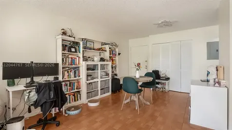110 Fontainebleau Boulevard Miami FL 33172