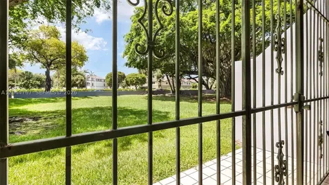 110 Fontainebleau Boulevard Miami FL 33172