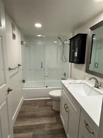 1705 Whitehall Drive Davie FL 33324