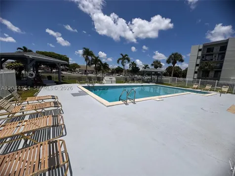 1820 W 53rd Street Hialeah FL 33012