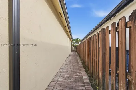 15125 SW 12th Terrace Miami FL 33194