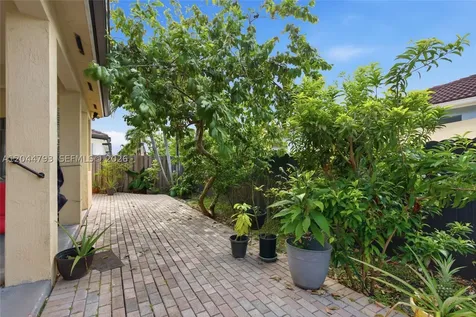 15125 SW 12th Terrace Miami FL 33194