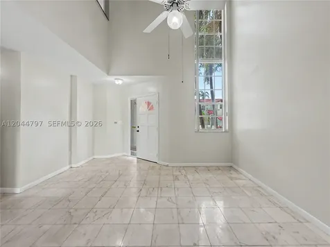 20964 SW 84th Avenue Cutler Bay FL 33189