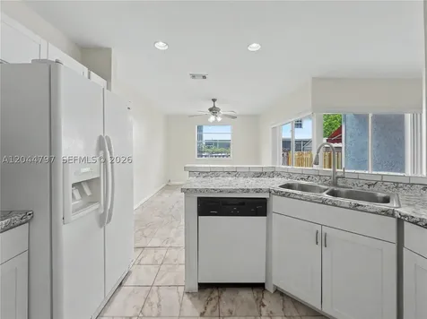 20964 SW 84th Avenue Cutler Bay FL 33189