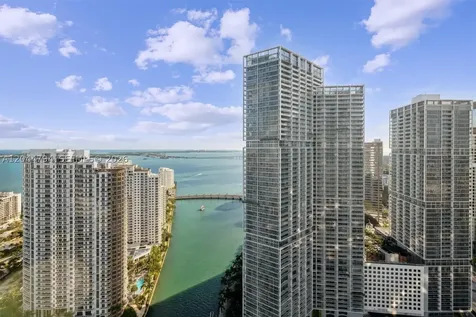 300 Biscayne Blvd Way Miami FL 33131