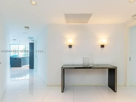 200 Biscayne Boulevard Way Miami FL 33131